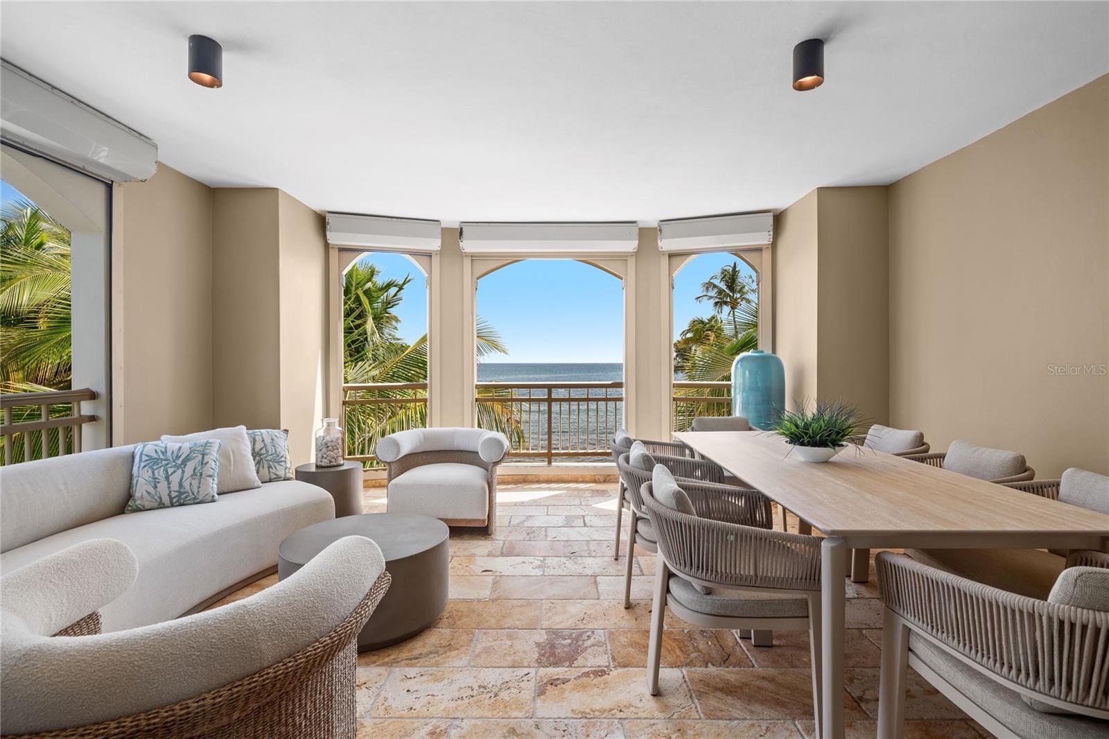 PLAZA DEL MAR PALMAS DEL MAR - Residential