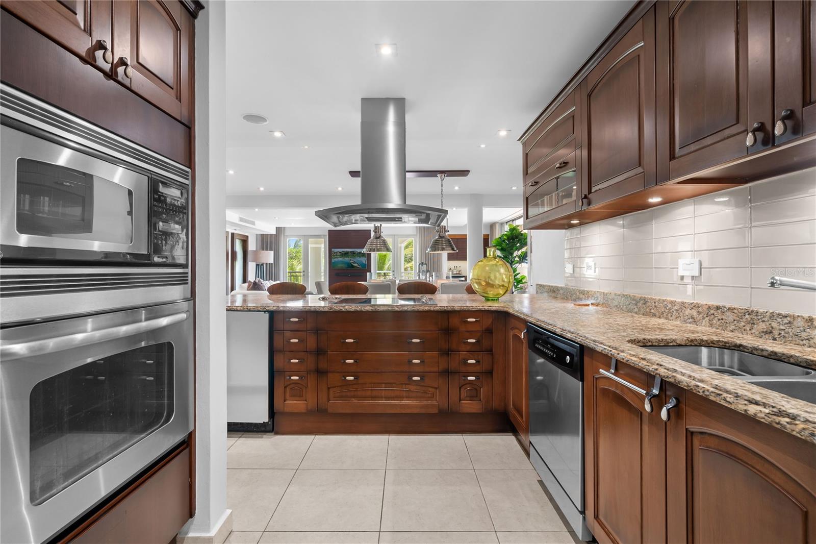 PLAZA DEL MAR PALMAS DEL MAR - Residential