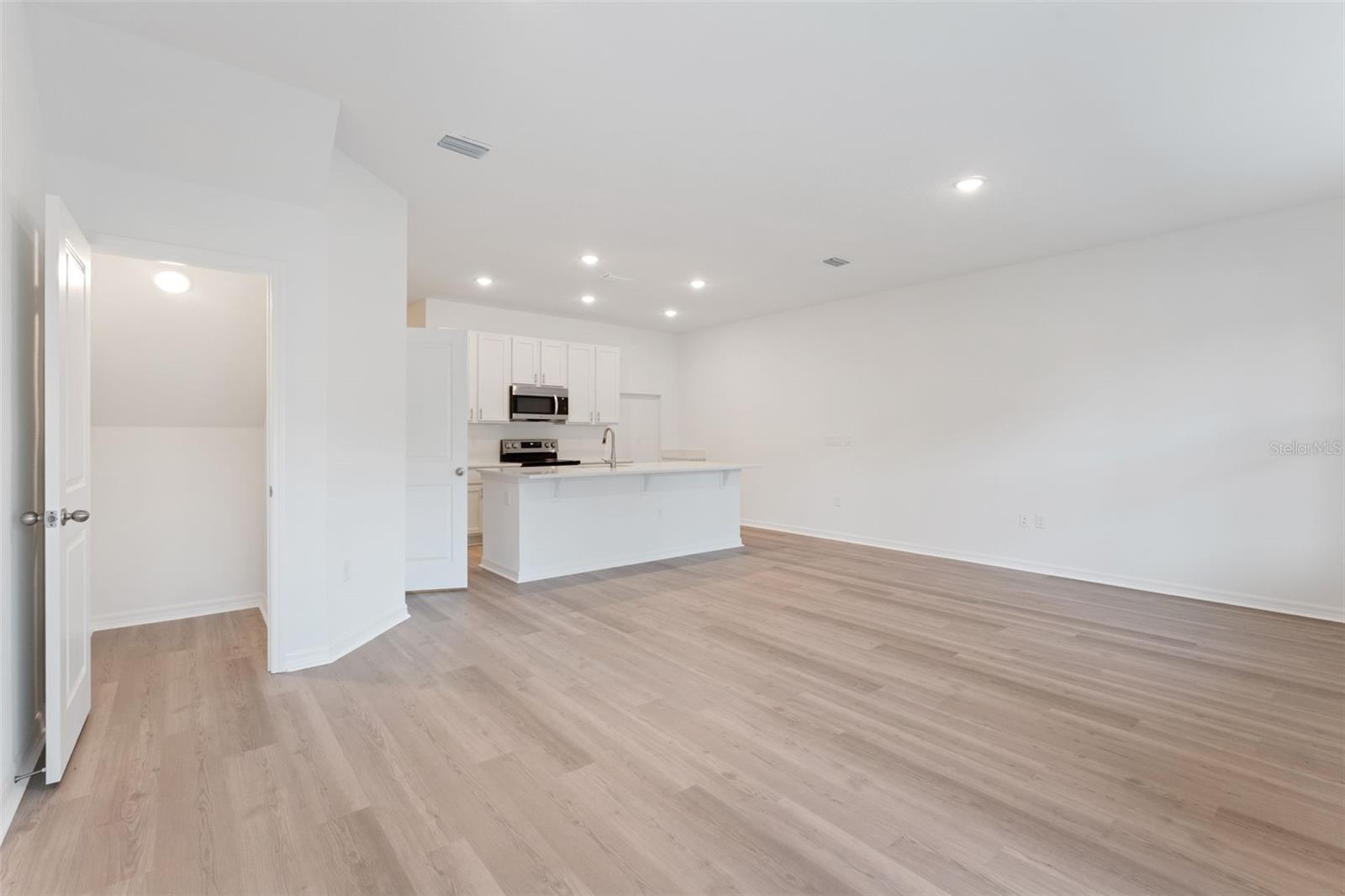 CONNORS COVE - Residential