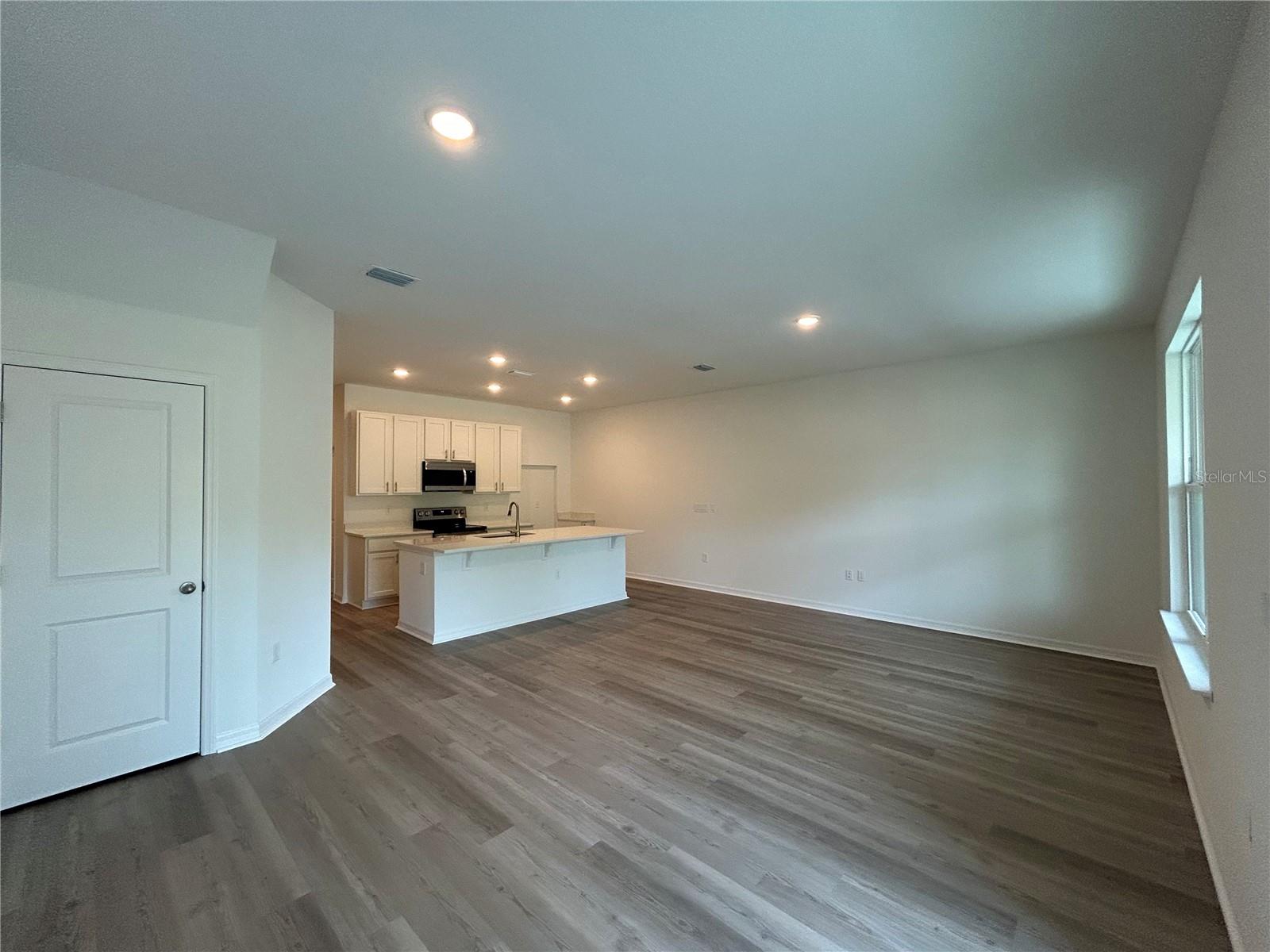 CONNORS COVE - Residential