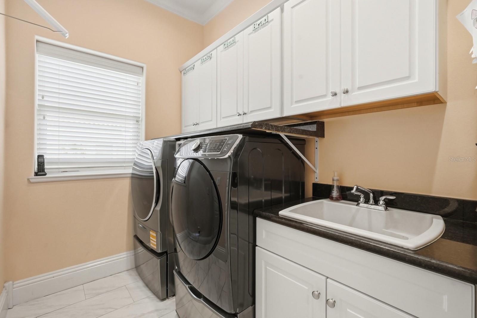 NORTHSHORE 1 - Residential