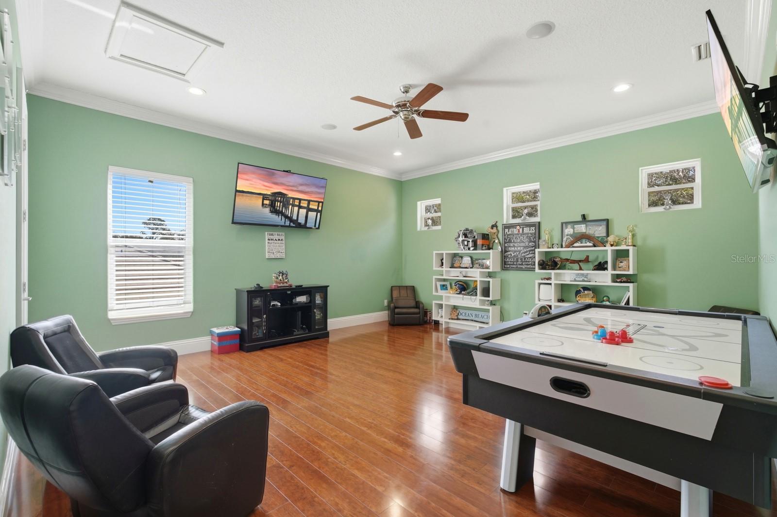 NORTHSHORE 1 - Residential