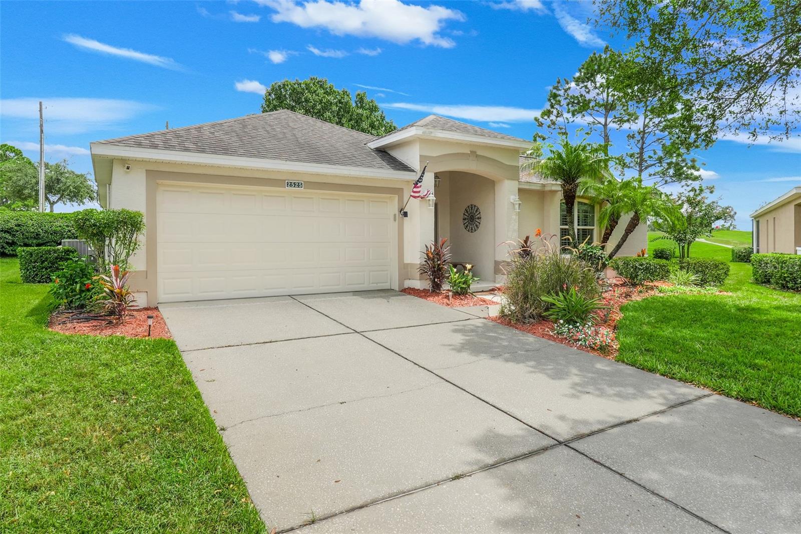 2525 NEW CASTLE COURT