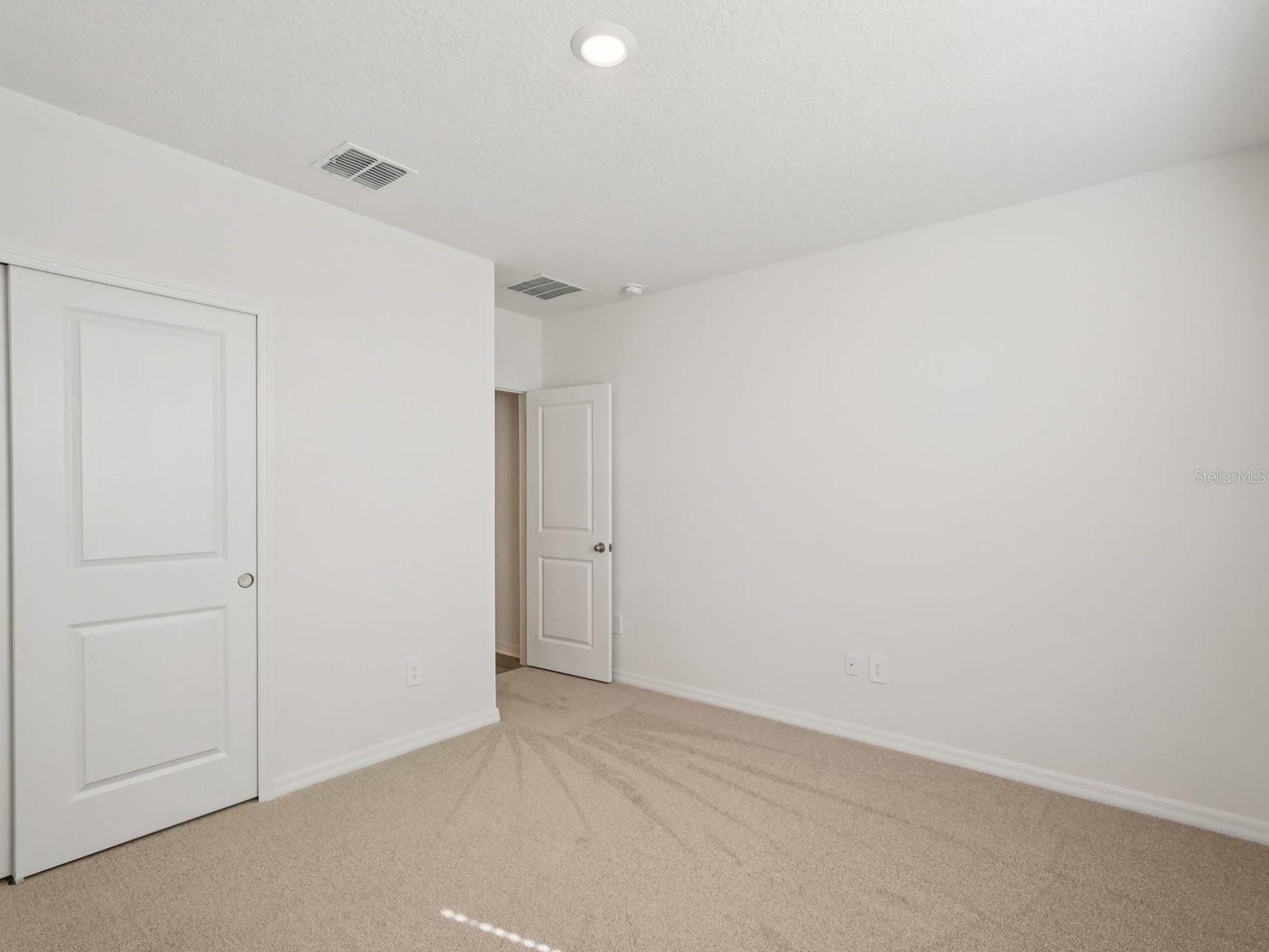 BENTON HILLS - Residential