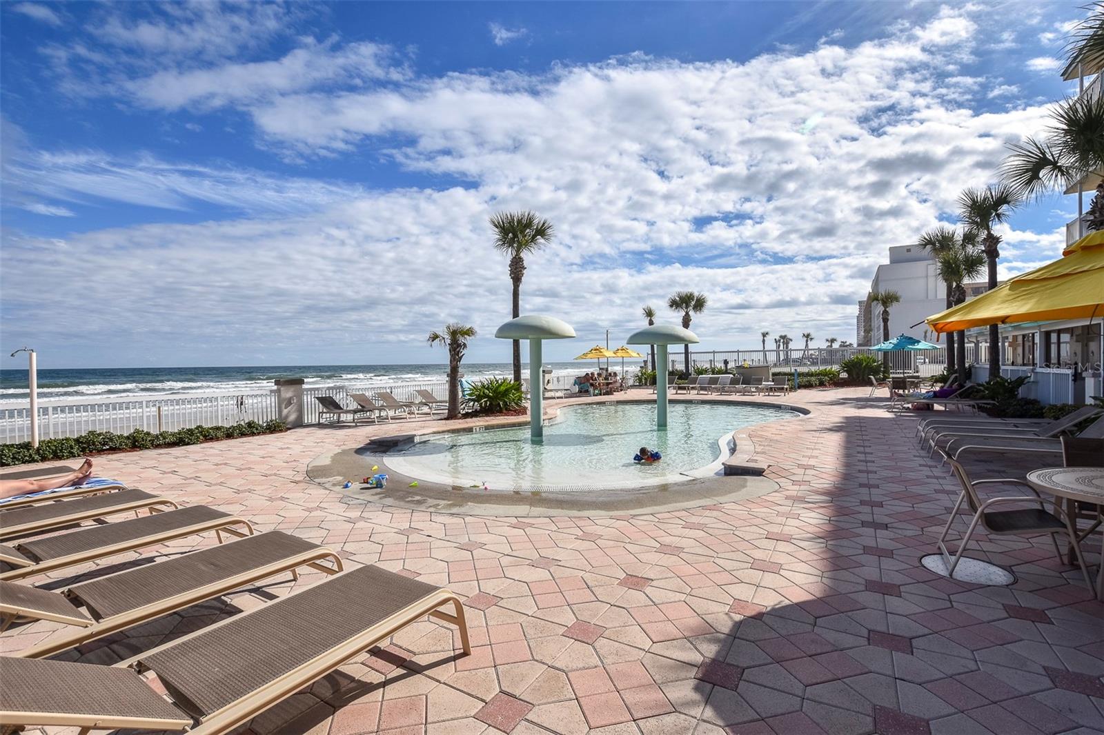 DAYTONA BEACH RESORT & CONF CENTER - Residential