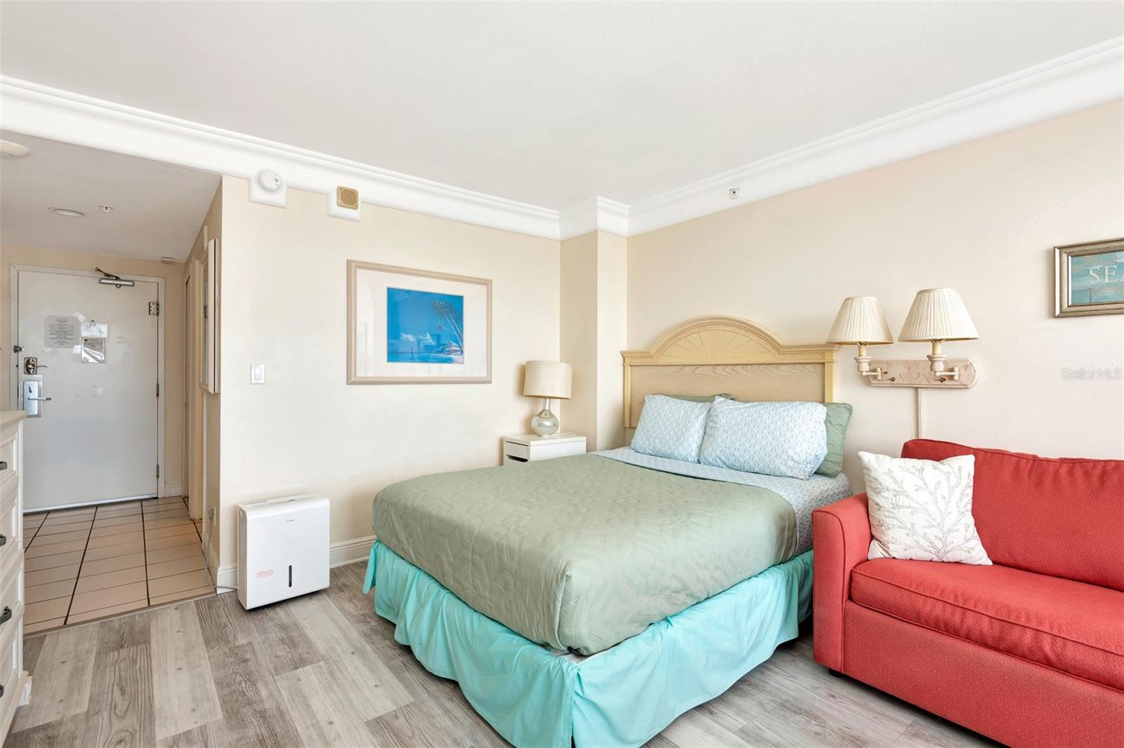 DAYTONA BEACH RESORT & CONF CENTER - Residential
