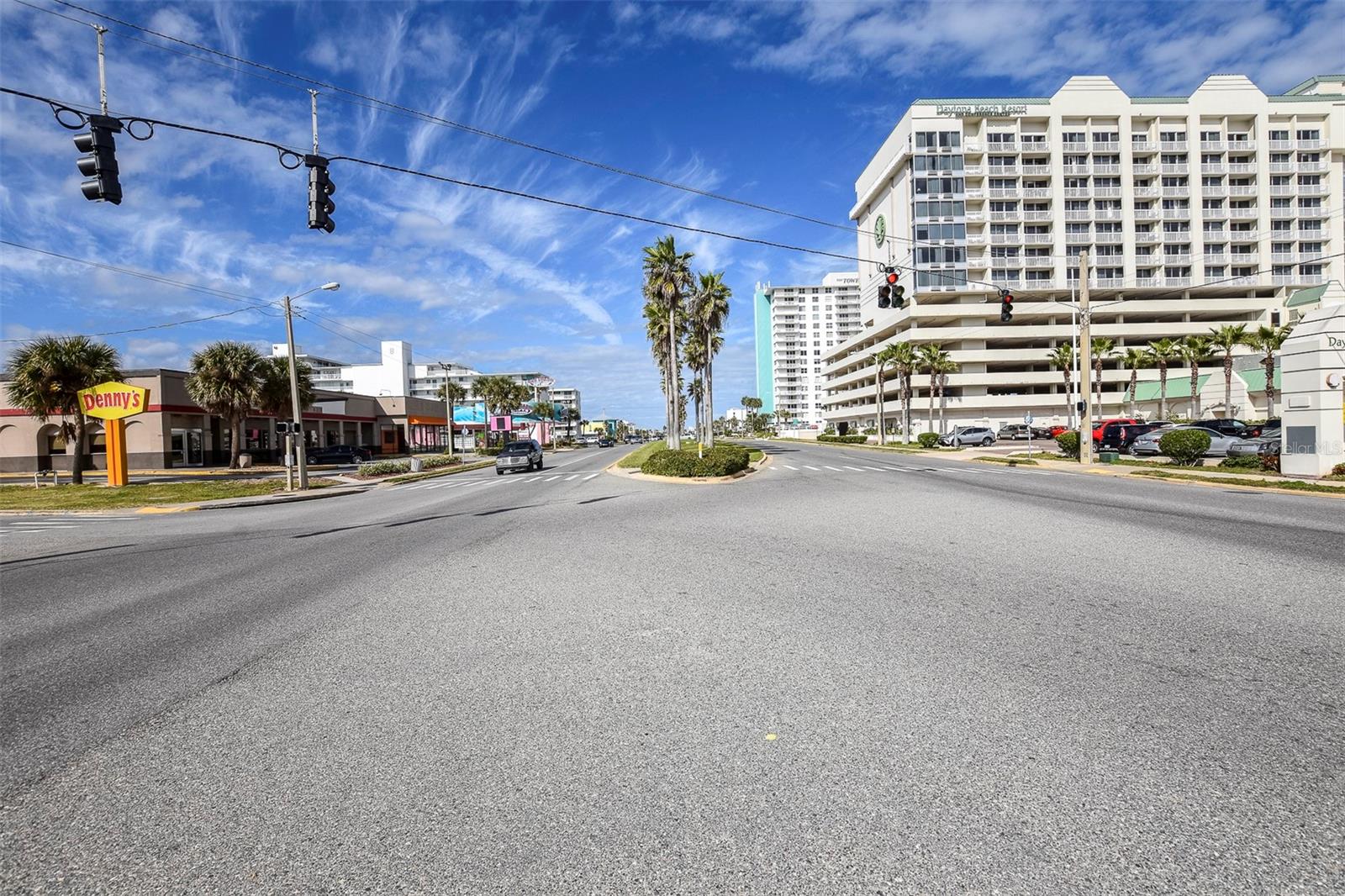 DAYTONA BEACH RESORT & CONF CENTER - Residential