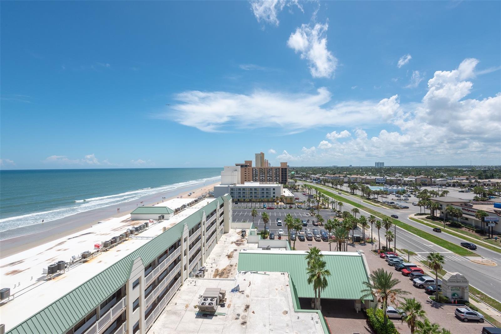 DAYTONA BEACH RESORT & CONF CENTER - Residential