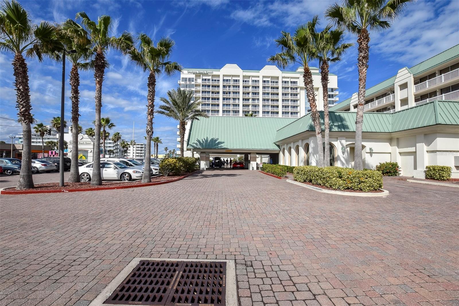 DAYTONA BEACH RESORT & CONF CENTER - Residential