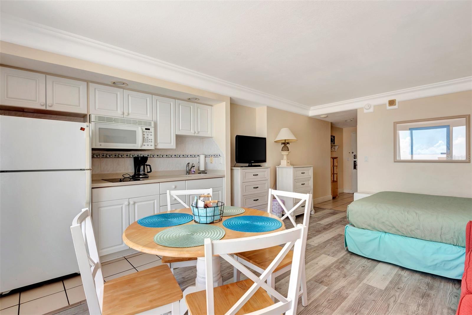 DAYTONA BEACH RESORT & CONF CENTER - Residential