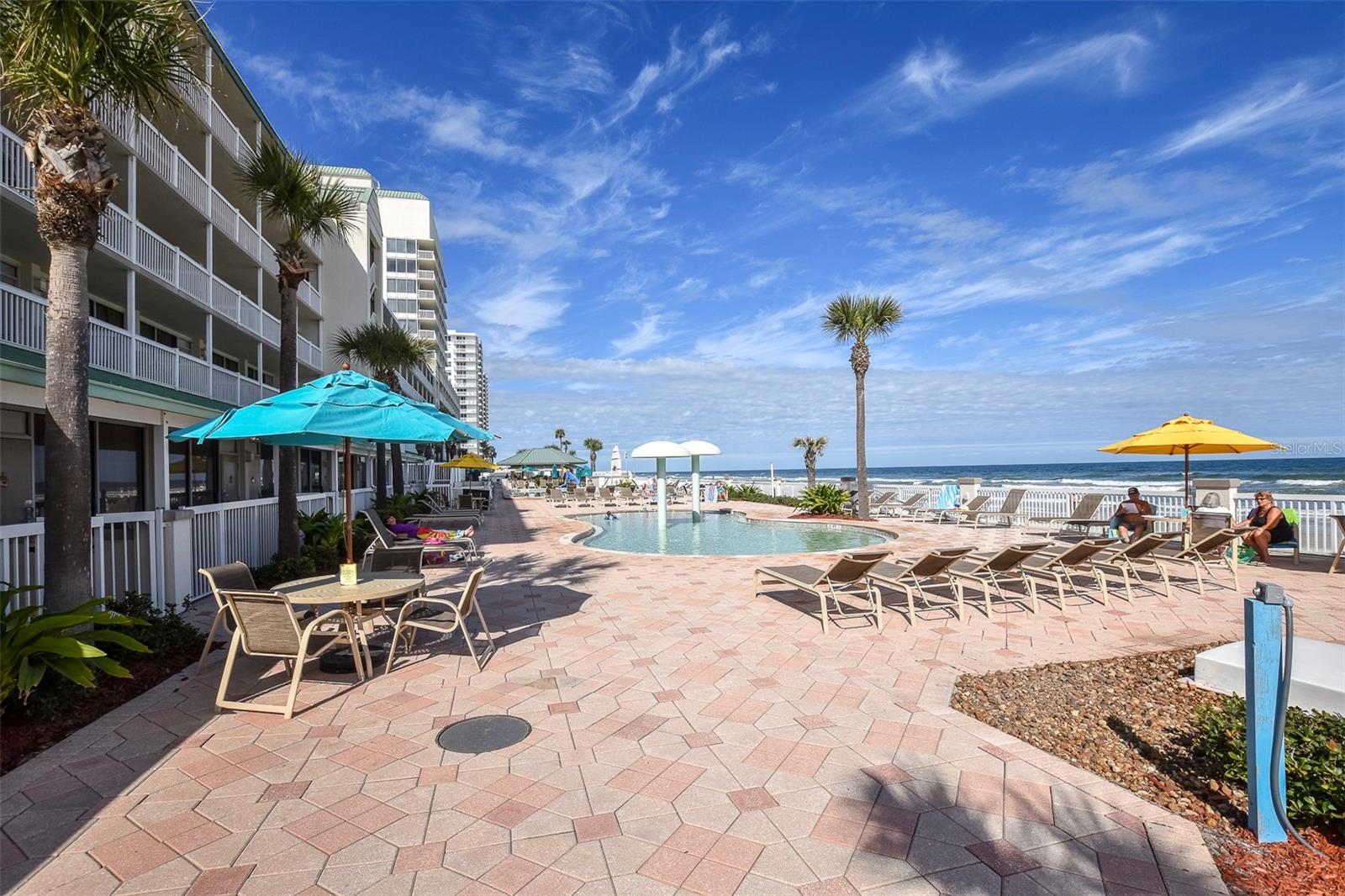 DAYTONA BEACH RESORT & CONF CENTER - Residential