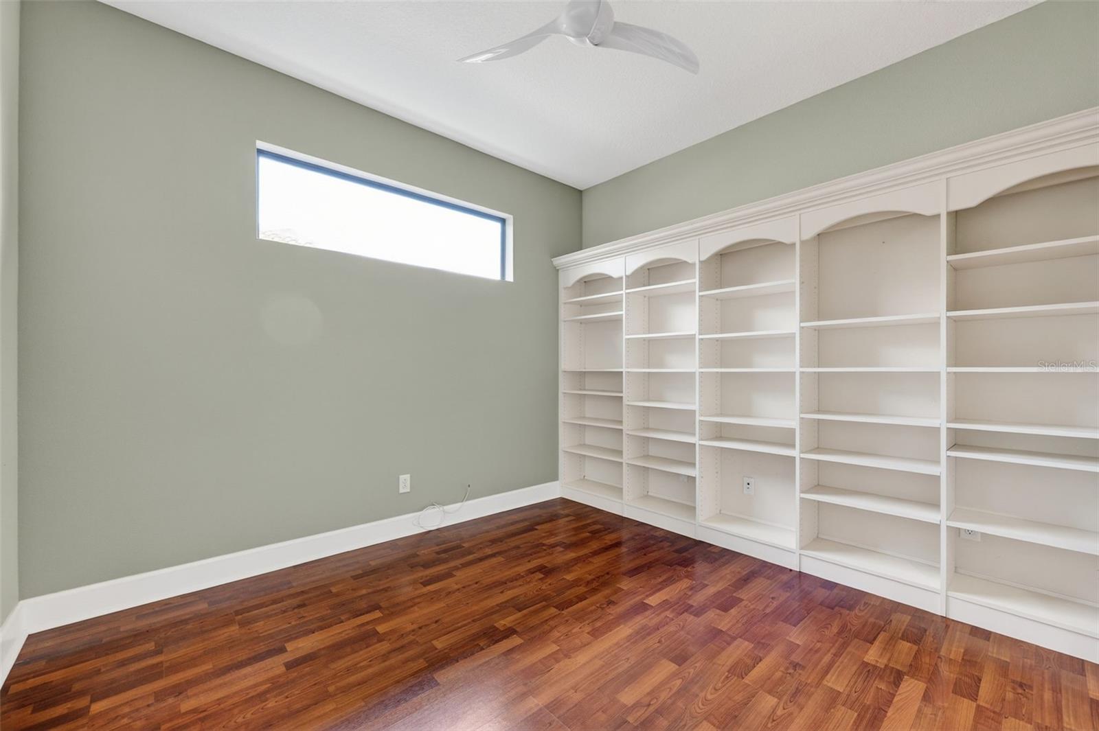 ESPLANADE PH III A,B,C,D,J&PART OF F - Residential