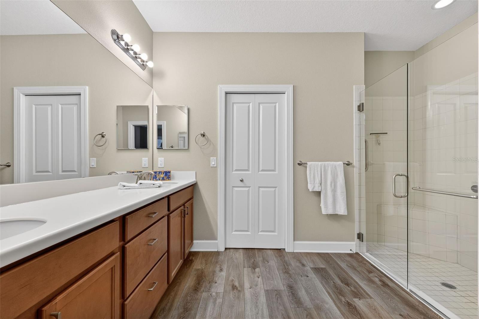 ESPLANADE PH III A,B,C,D,J&PART OF F - Residential