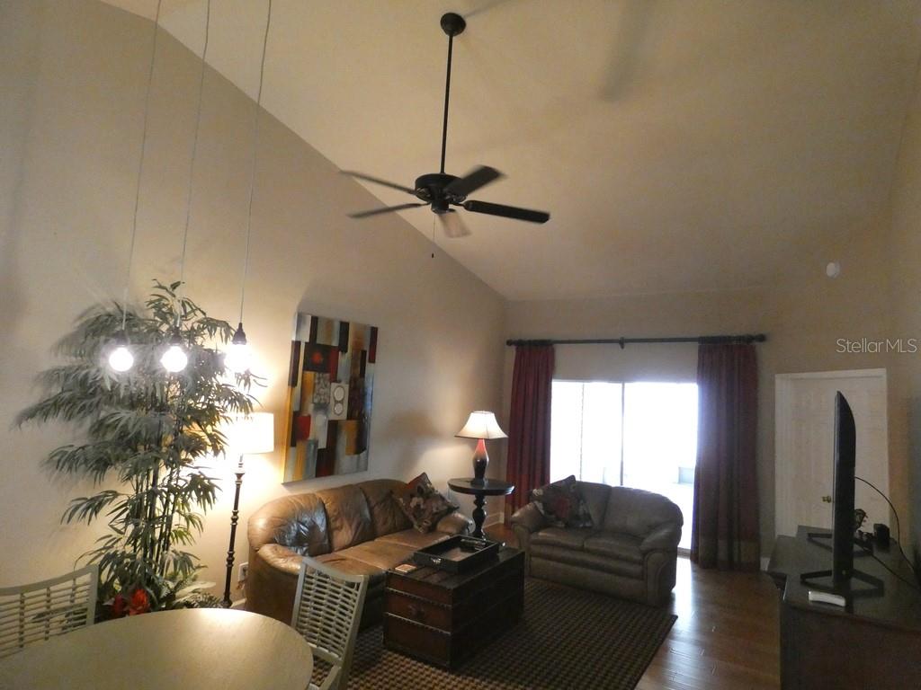 WILLOW GREENS - Residential