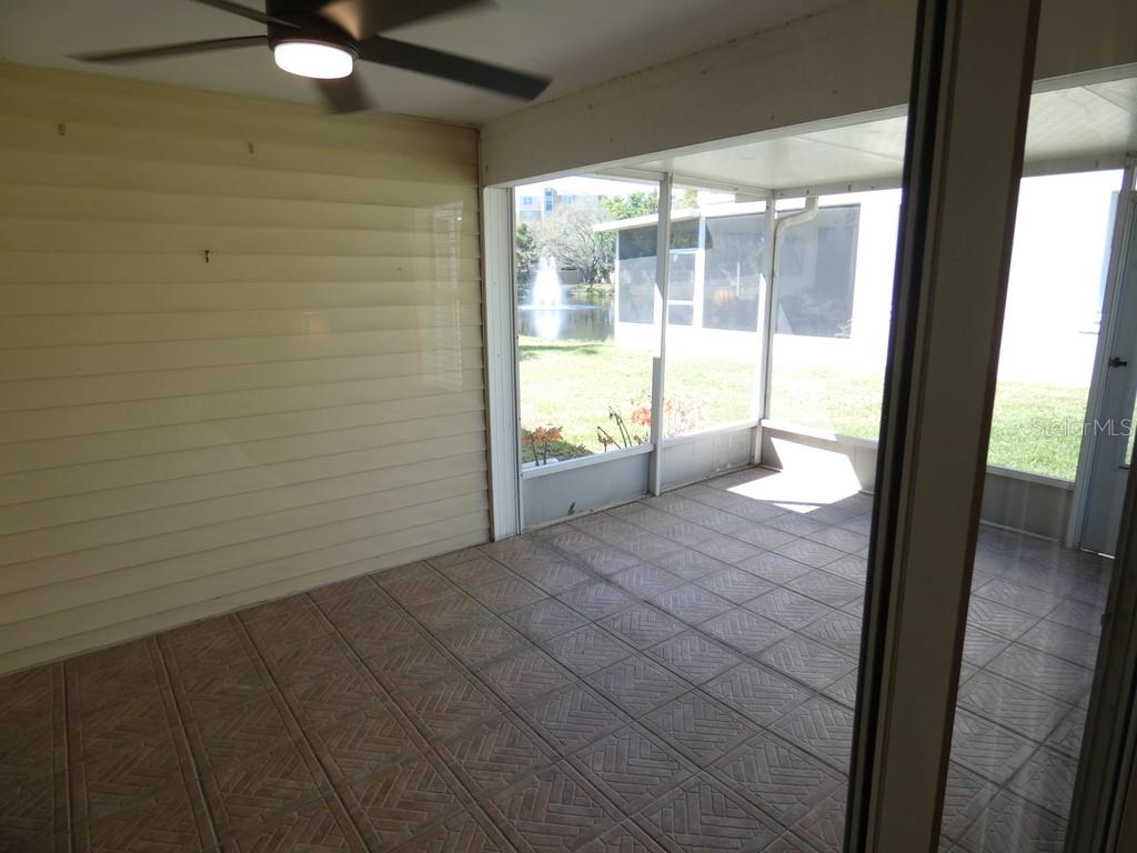 WILLOW GREENS - Residential