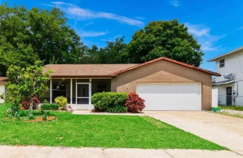 Photo of 2430 Sable Drive, Kissimmee, FL 34744 (MLS # S5148500)