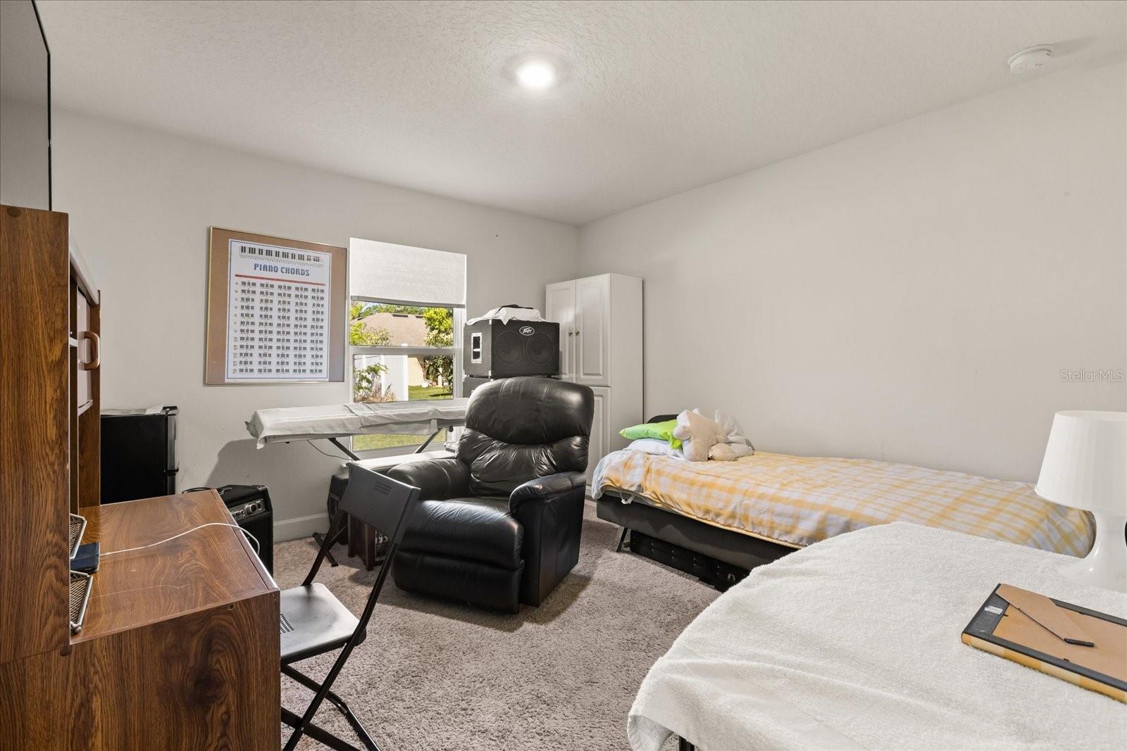 LEESBURG ASHTON WOODS - Residential