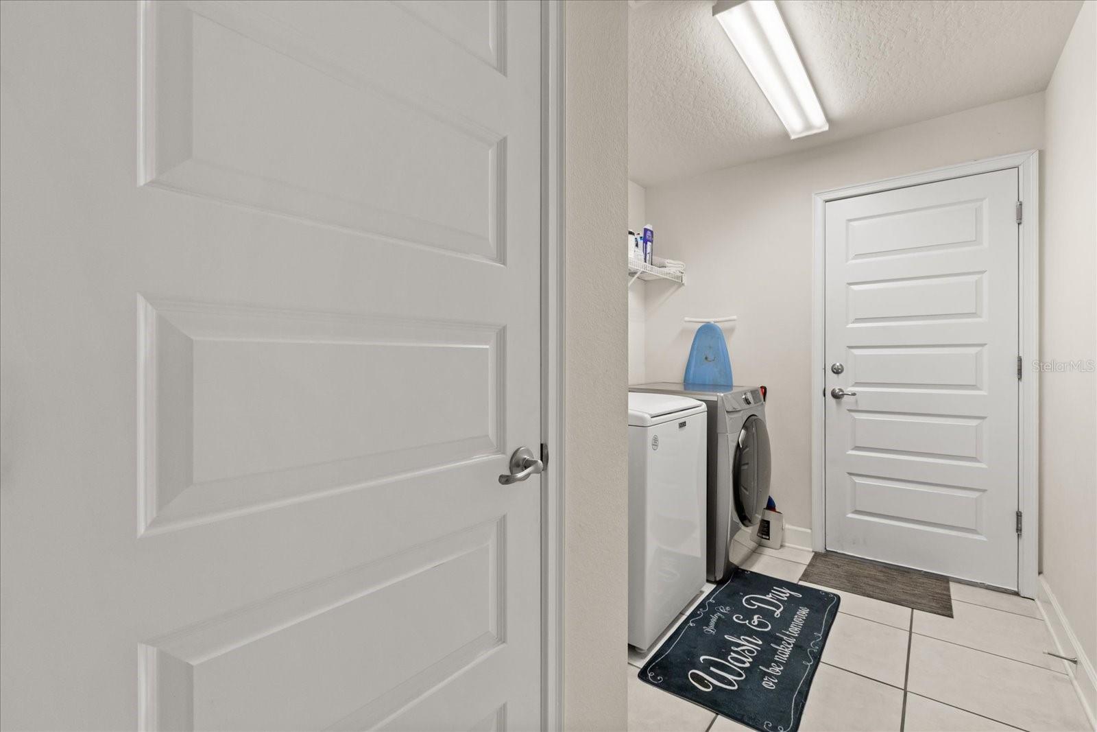 LEESBURG ASHTON WOODS - Residential