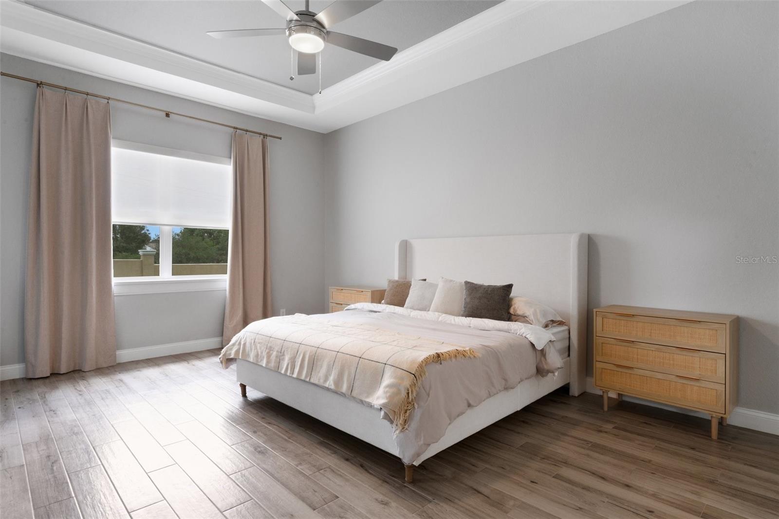 SUMMERGLEN - Residential