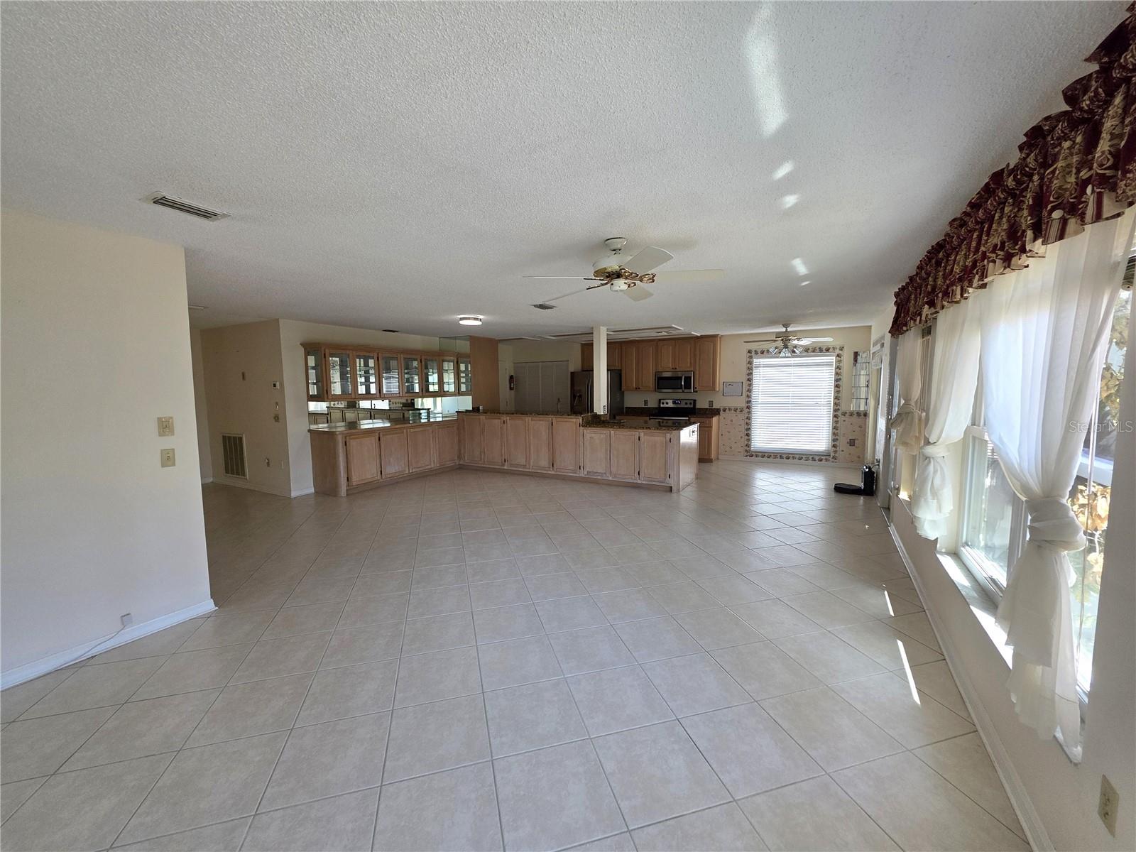 2376 BENT PINE COURT