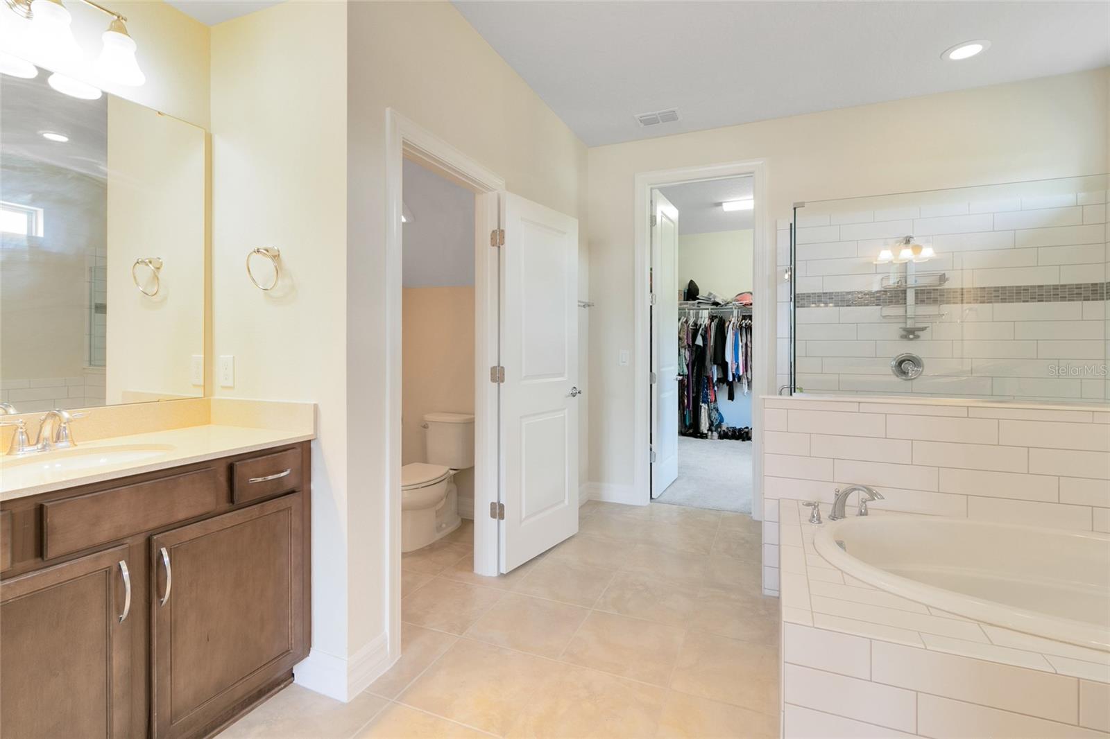 RUBY LK-PH 2 - Residential Lease