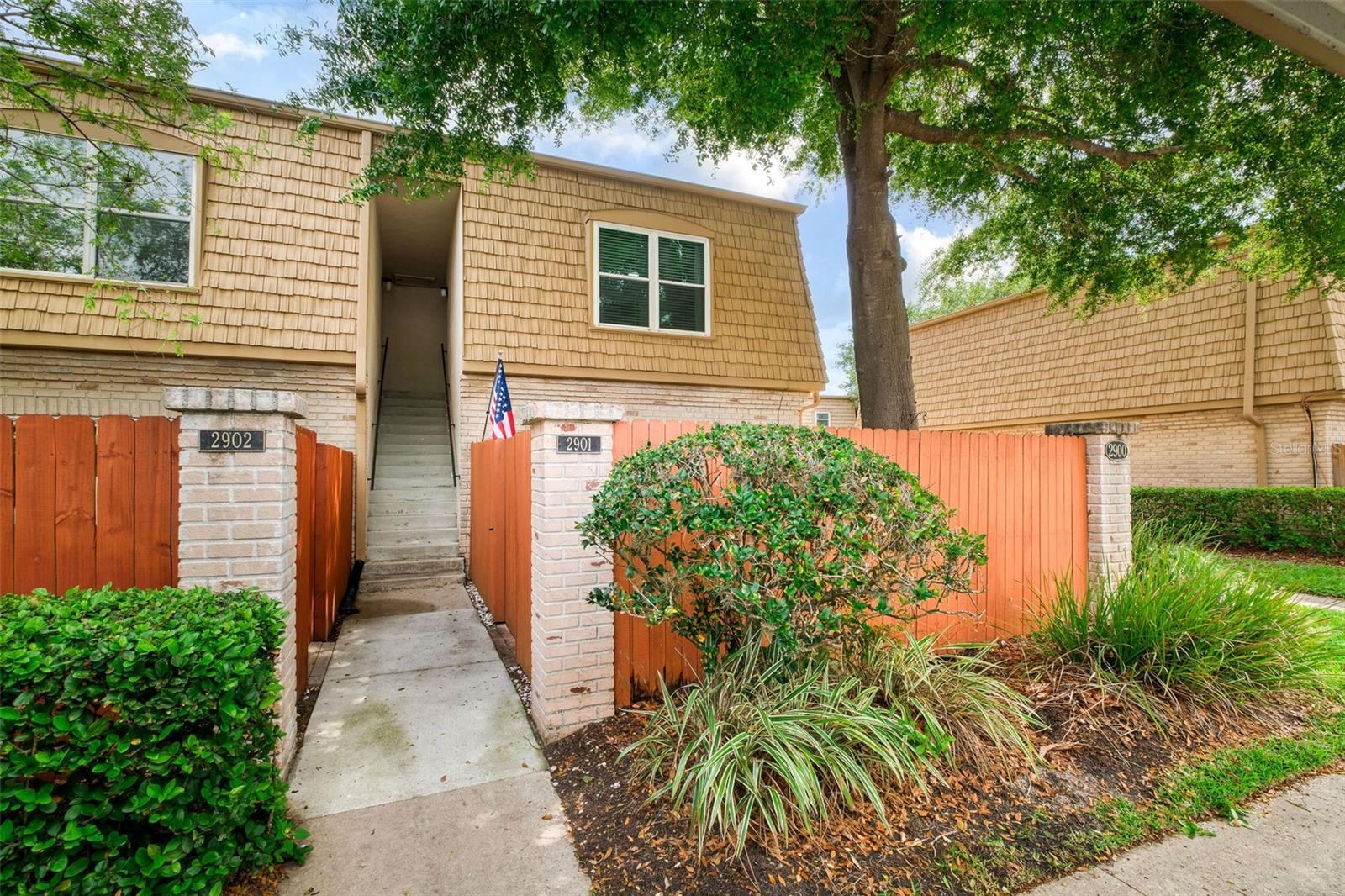 FOUR SEASONS CONDO - Residential