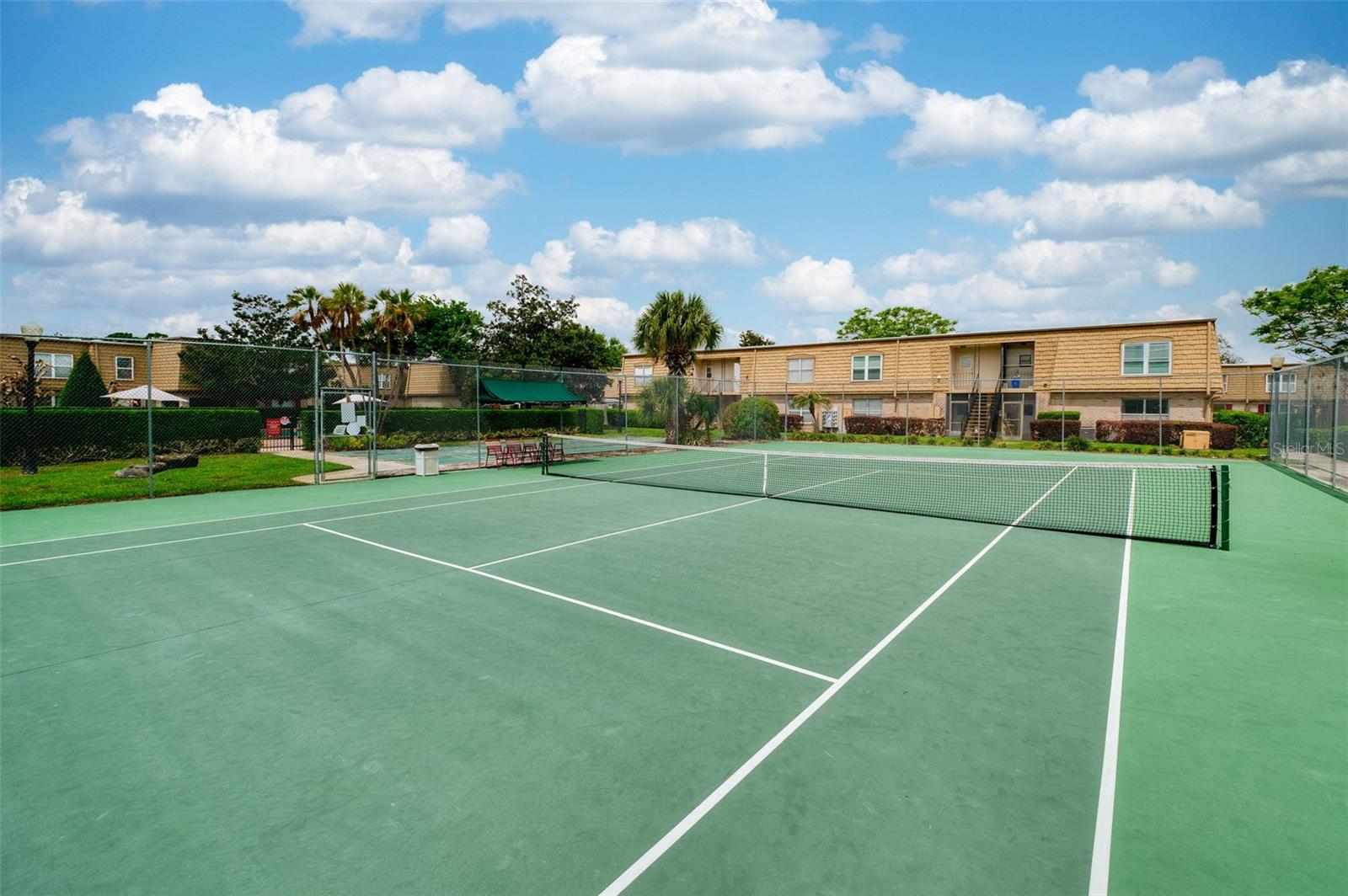 FOUR SEASONS CONDO - Residential