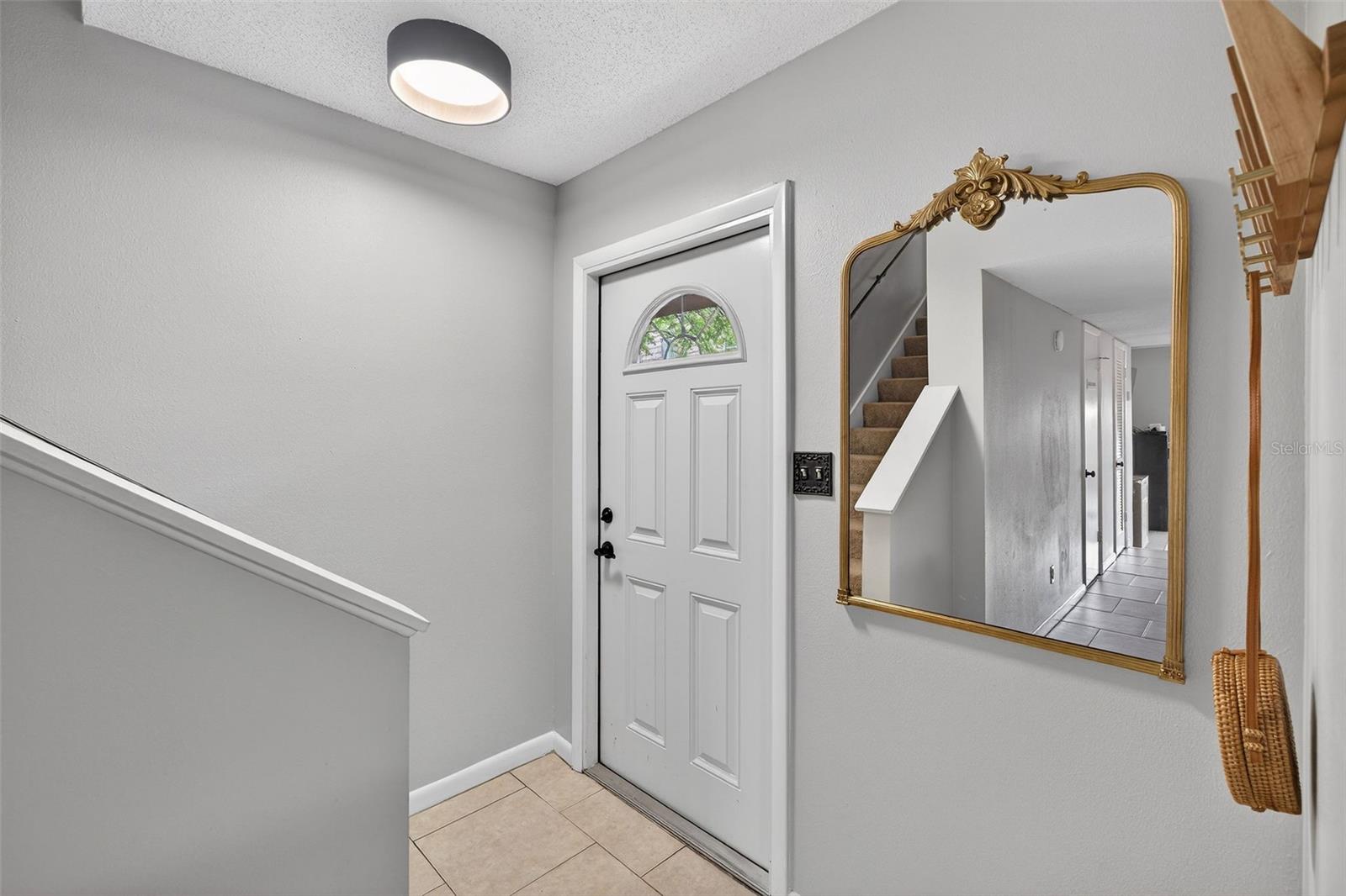 FOUR SEASONS CONDO - Residential