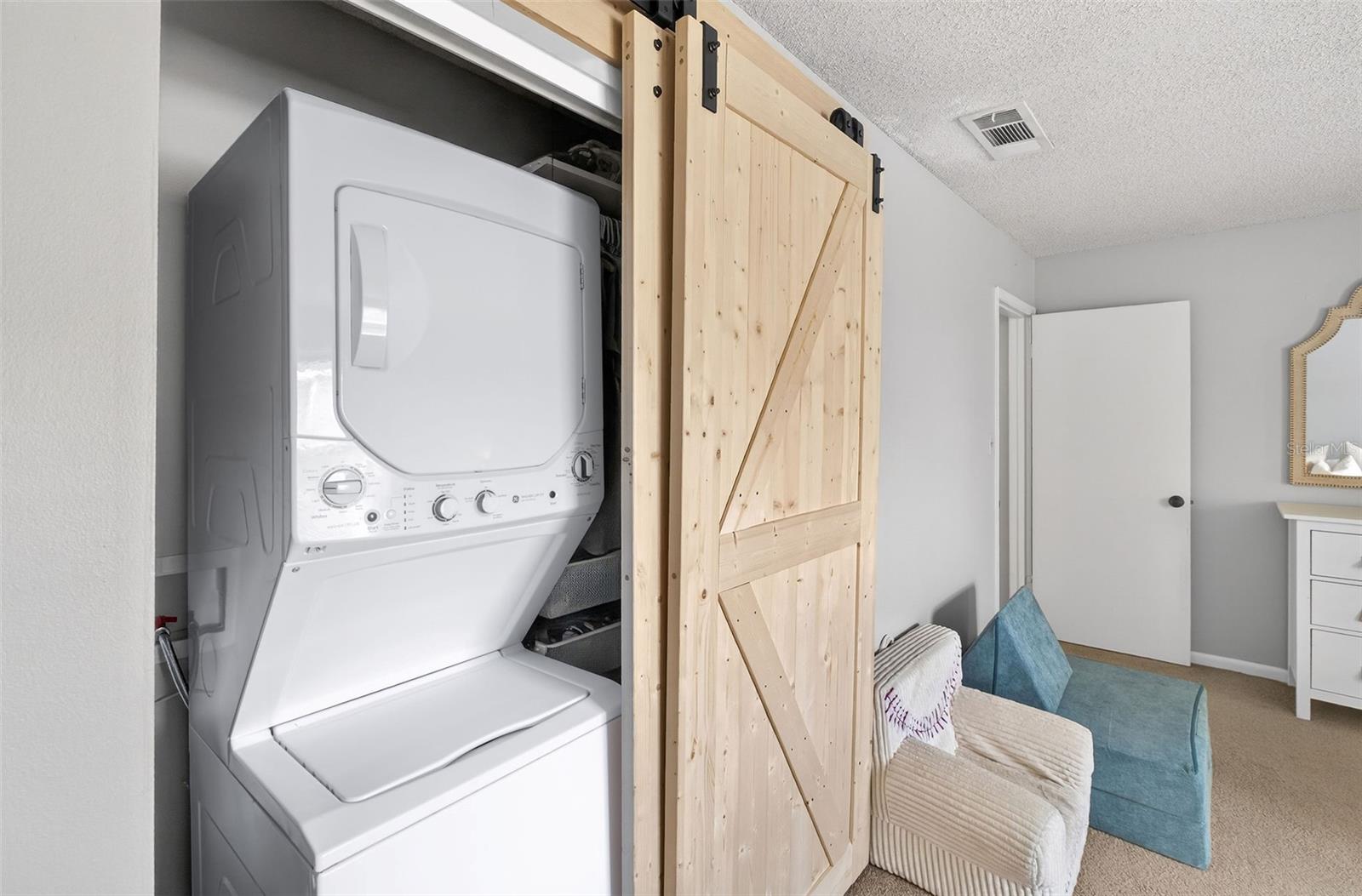 FOUR SEASONS CONDO - Residential