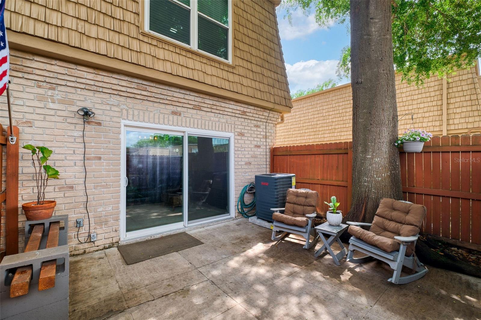 FOUR SEASONS CONDO - Residential