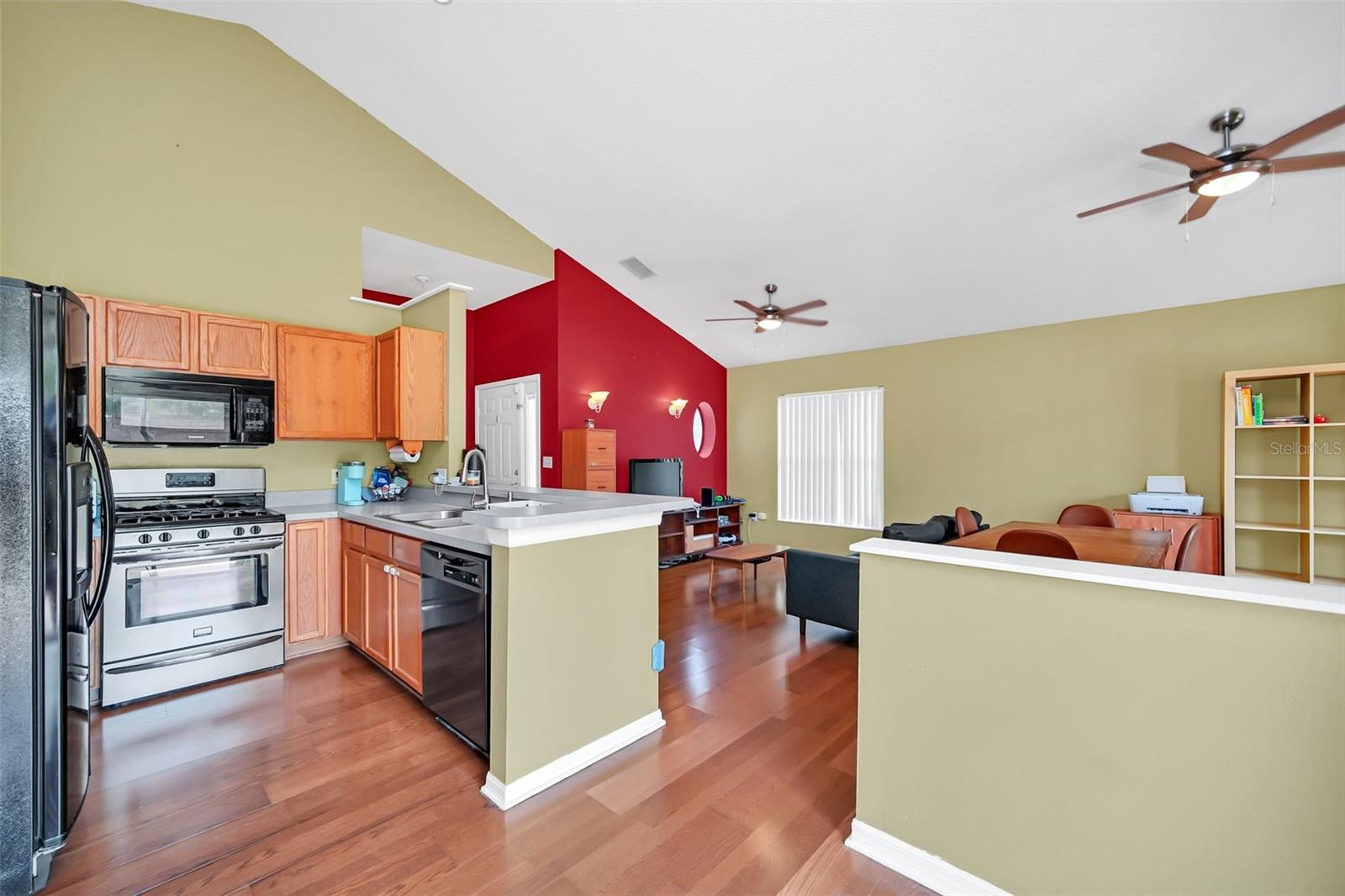 BRIDGEWATER CROSSING PH 01 - Residential