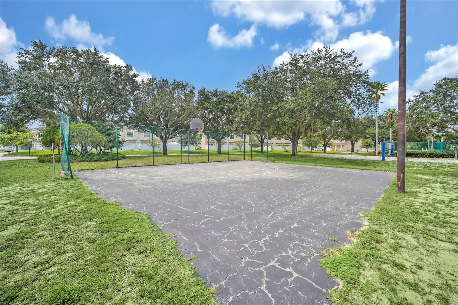 BRIDGEWATER CROSSING PH 01 - Residential