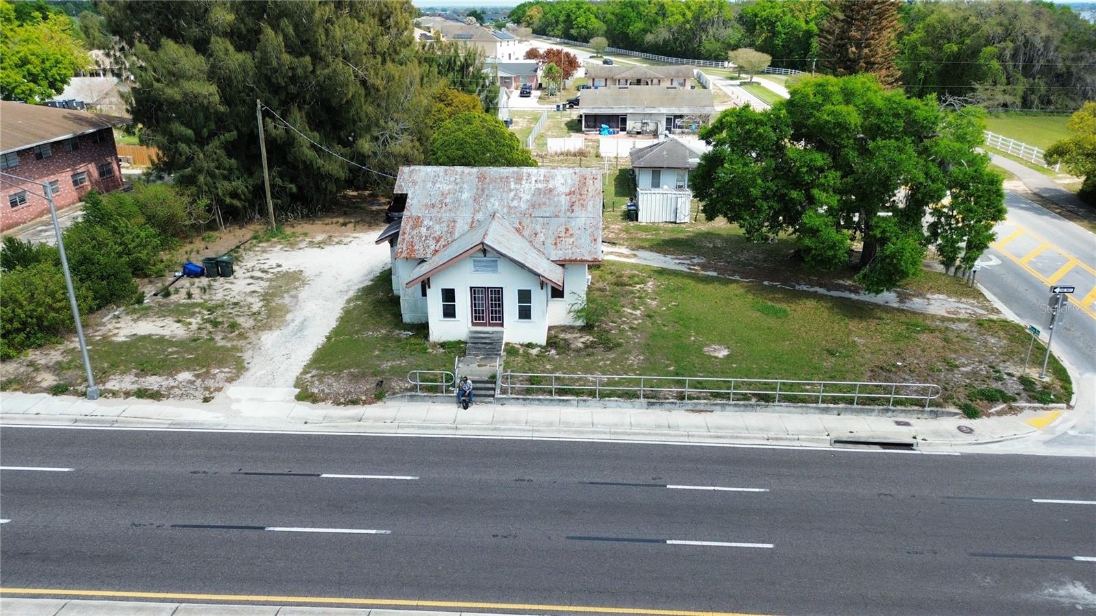 ROCHELLE TERRACE - Commercial Sale