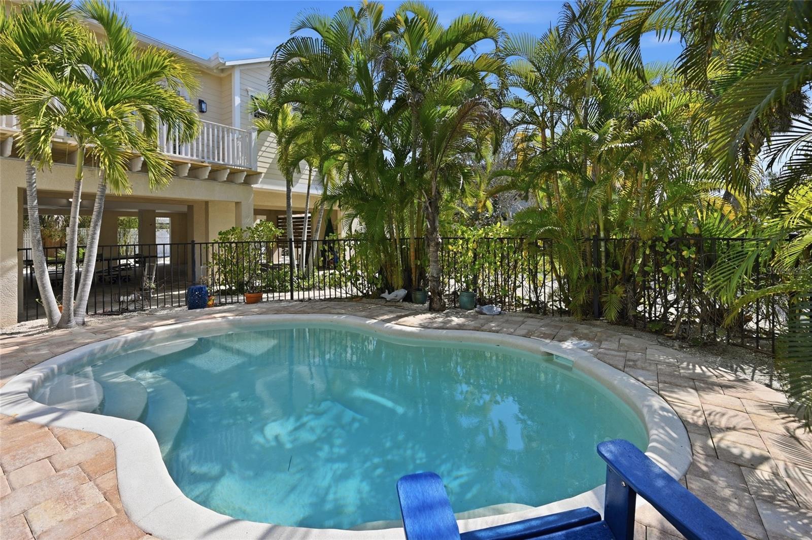 LUANA ISLES - Residential