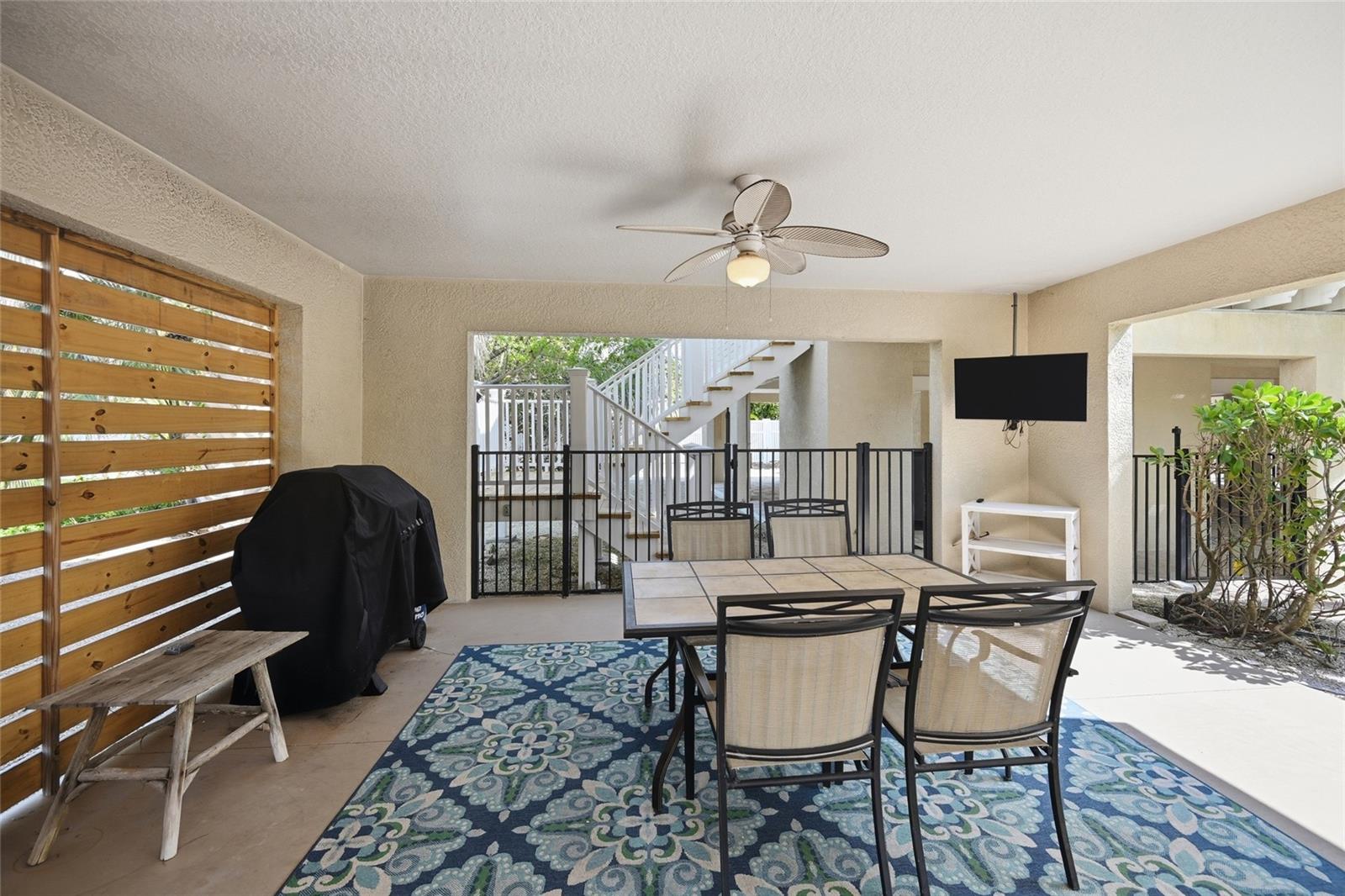 LUANA ISLES - Residential