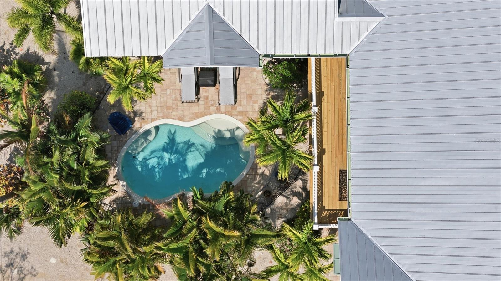 LUANA ISLES - Residential