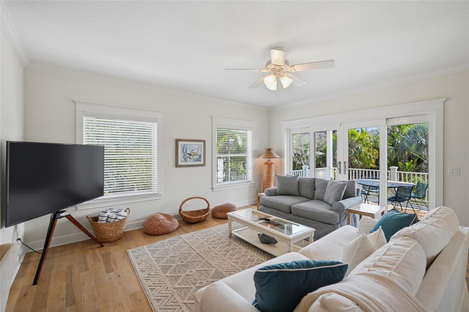 LUANA ISLES - Residential