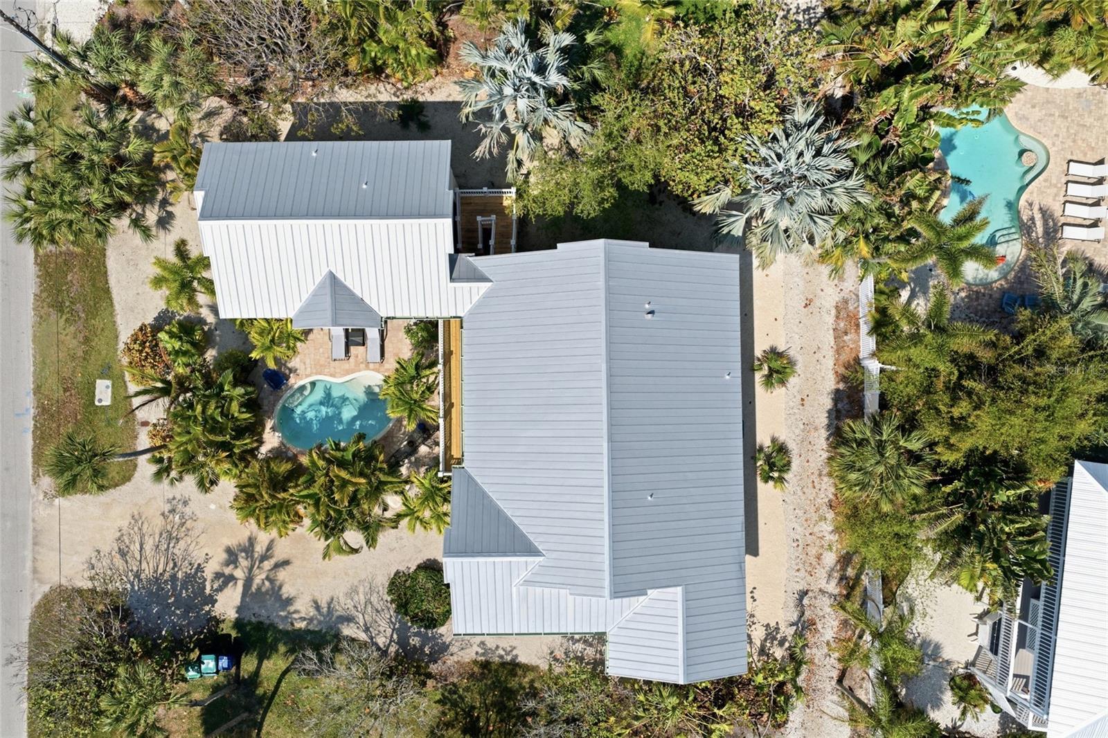 LUANA ISLES - Residential