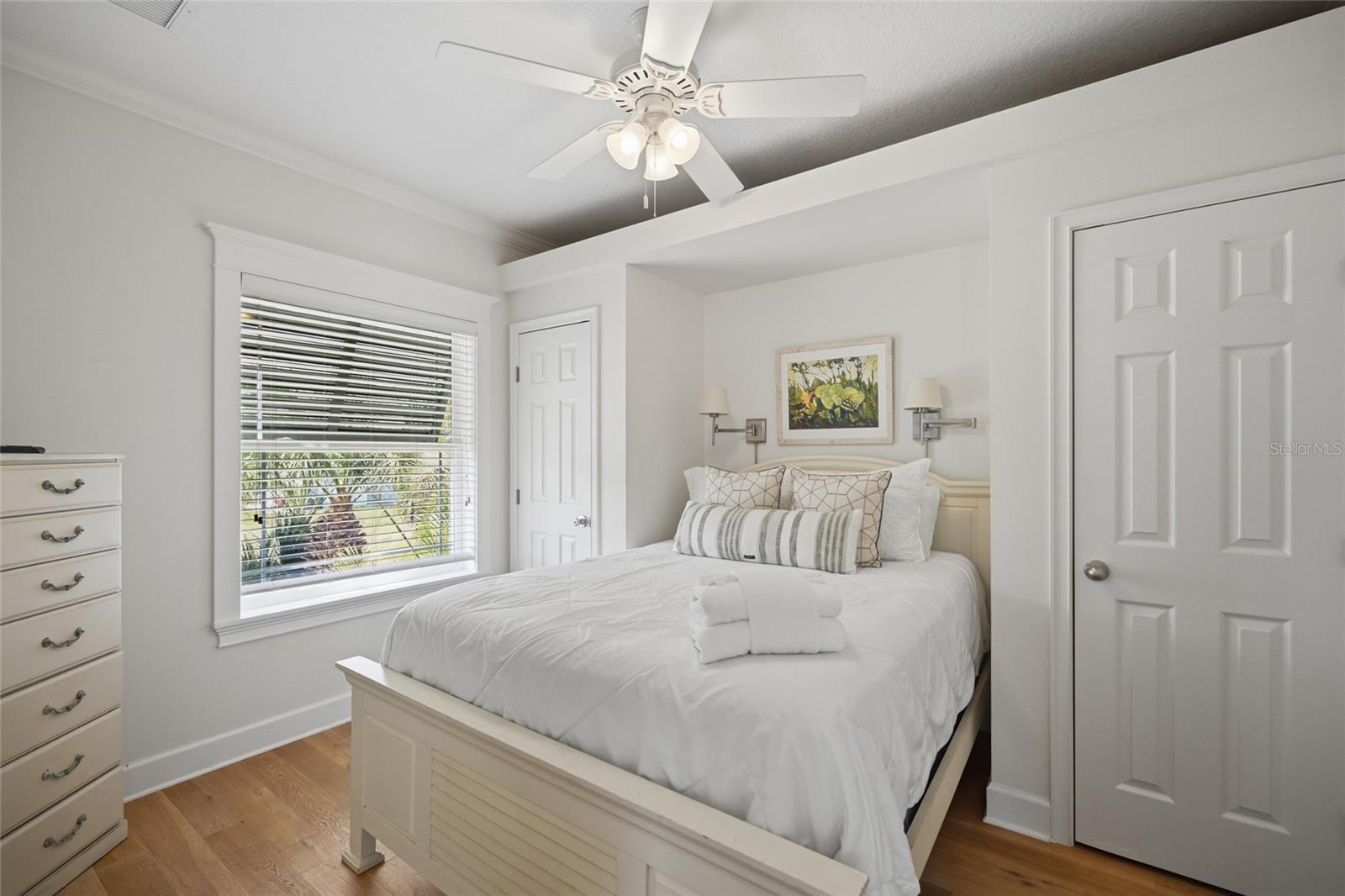 LUANA ISLES - Residential