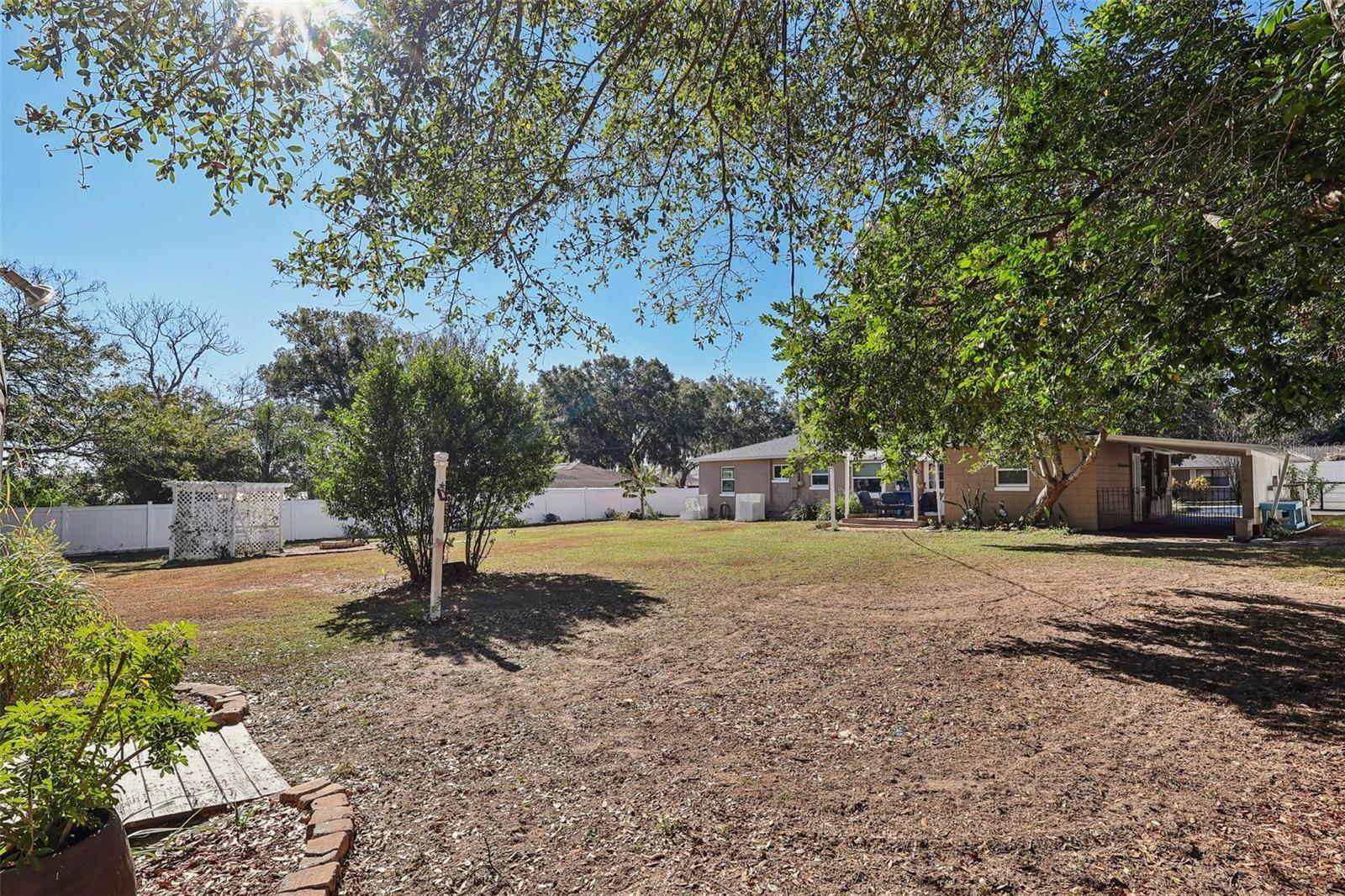 EUSTIS HTS/LK EUSTIS - Residential