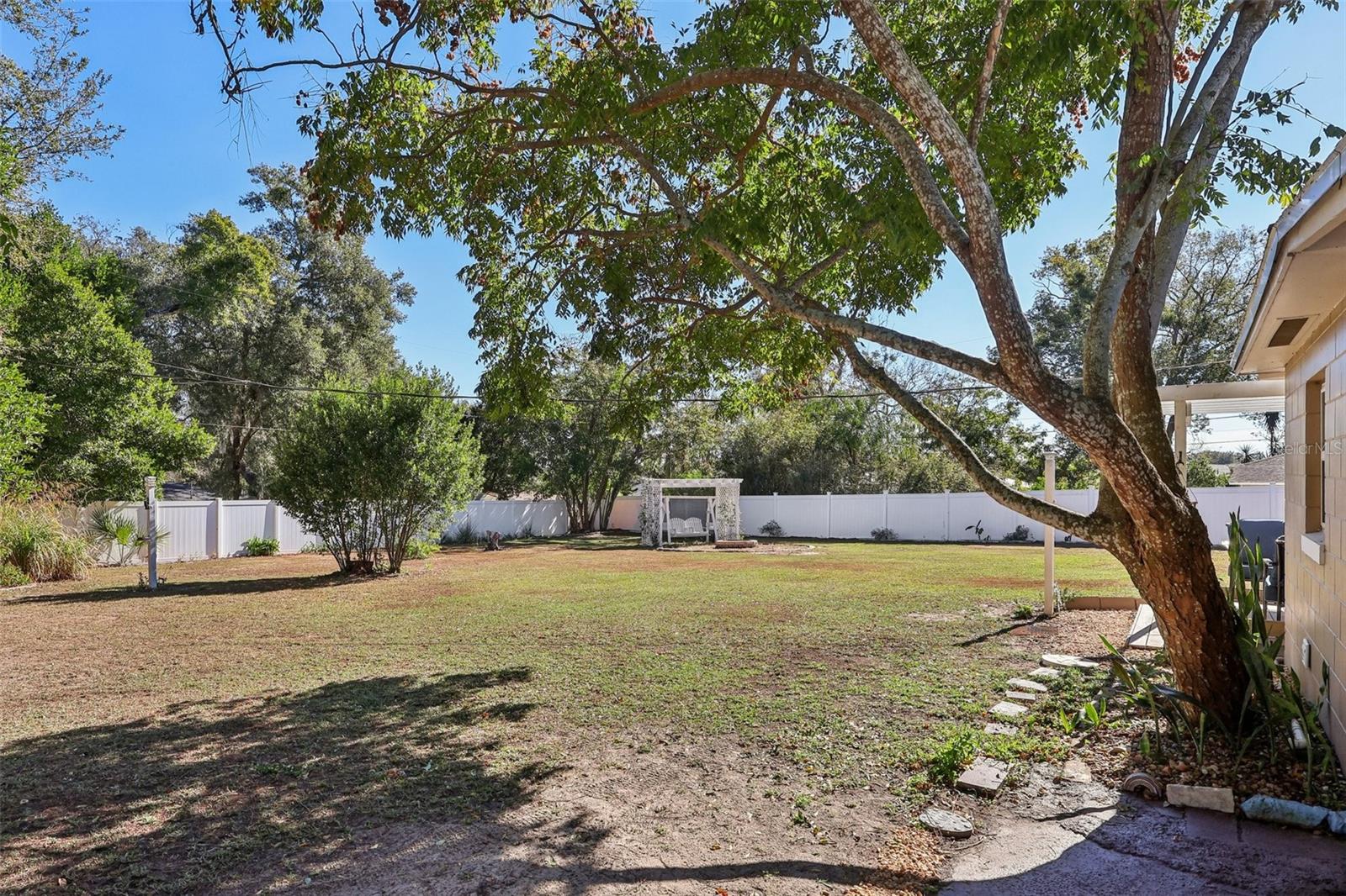 EUSTIS HTS/LK EUSTIS - Residential