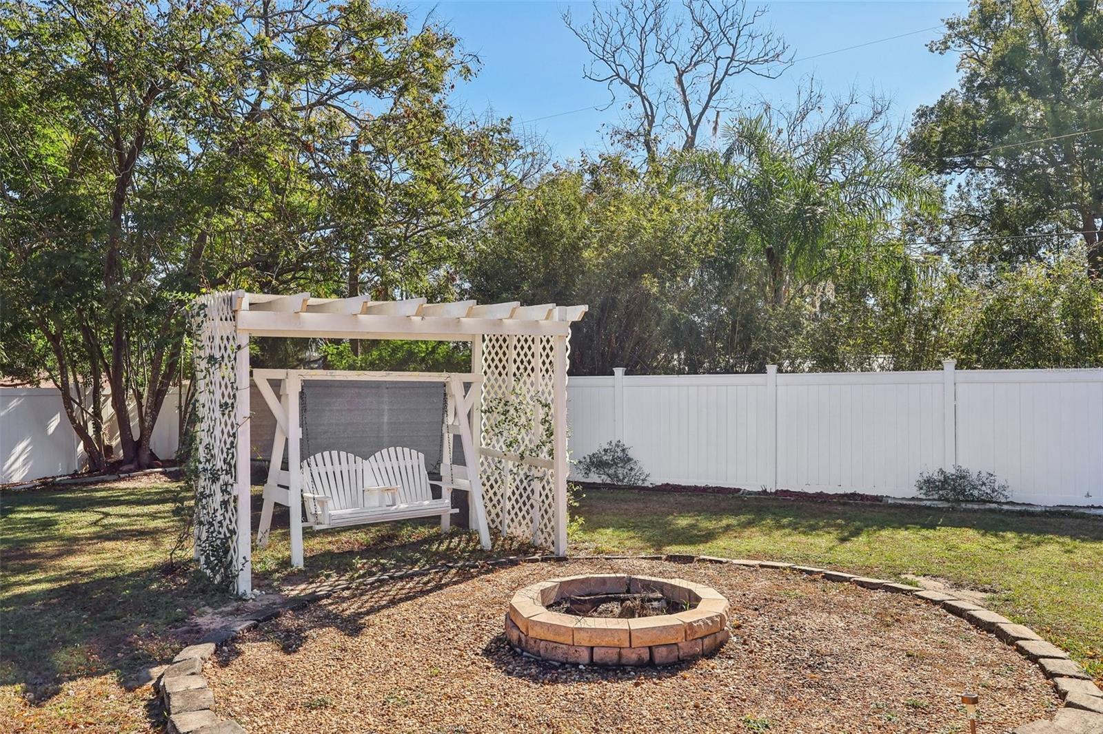 EUSTIS HTS/LK EUSTIS - Residential