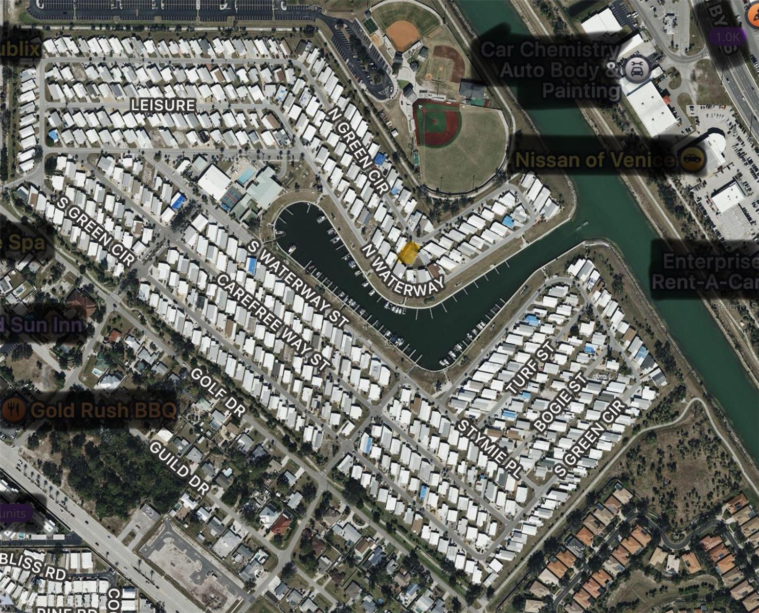 COUNTRY CLUB ESTATES - Land