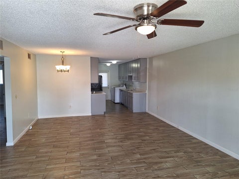 Tiny photo for 378 W Rosewood Lane #378, Tavares, FL 32778 (MLS # G5118236)