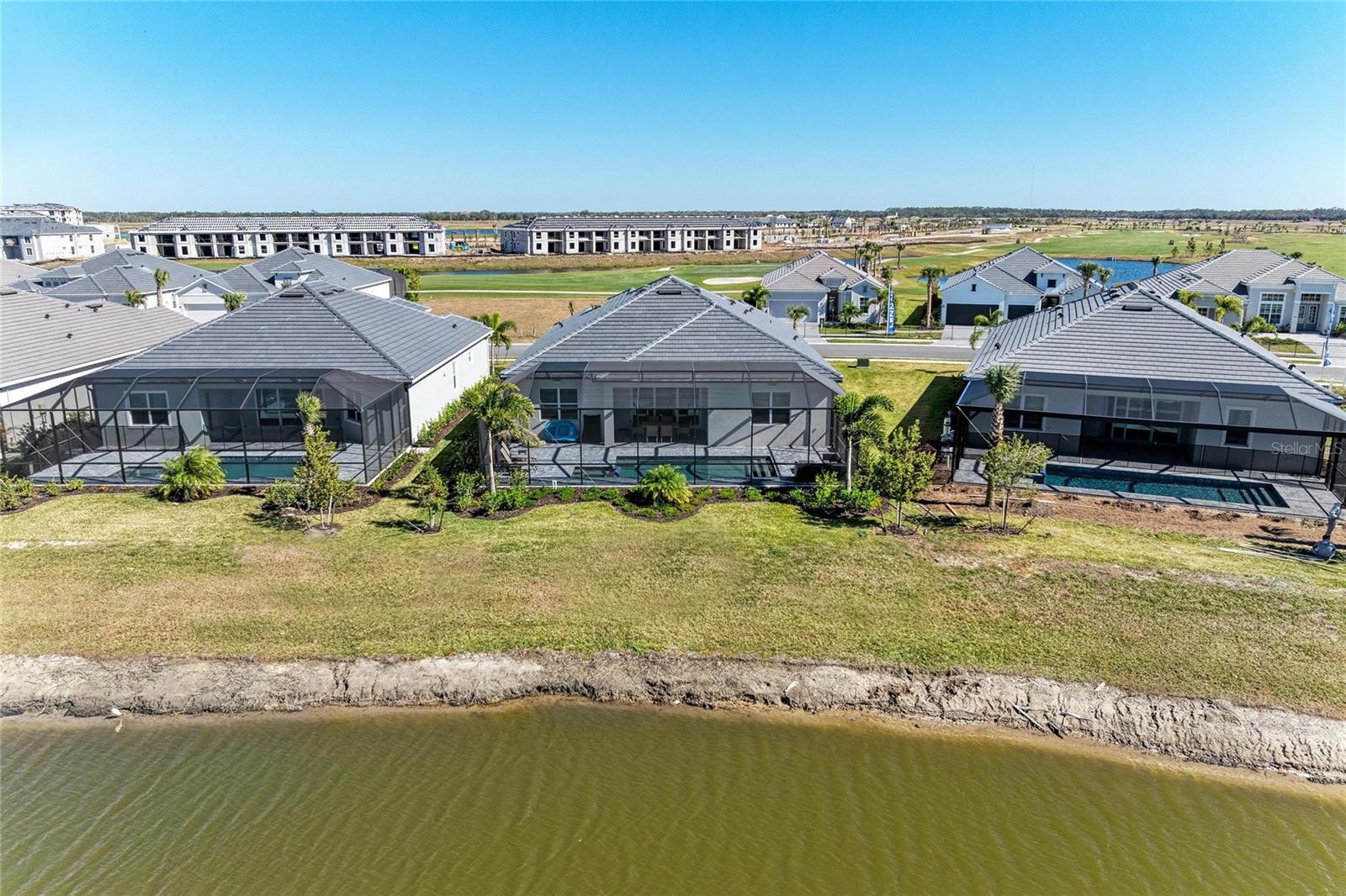 CALUSA COUNTRY CLUB - Residential