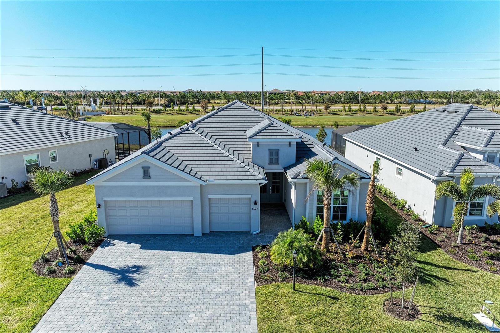 CALUSA COUNTRY CLUB - Residential