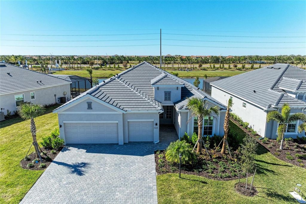 Photo of 5624 Lightning Whelk Ln, Lakewood Ranch, FL 34211 (MLS # A4681735)