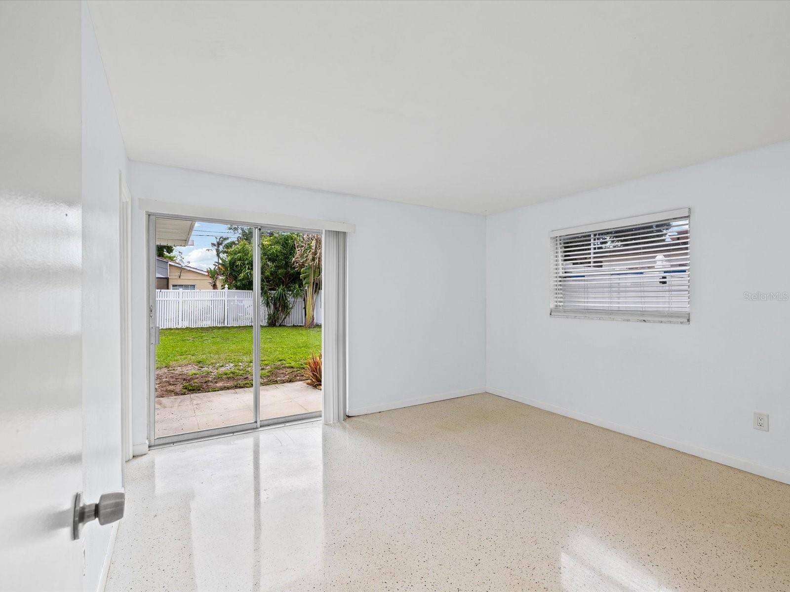 KEENE LAKE MANOR - Residential