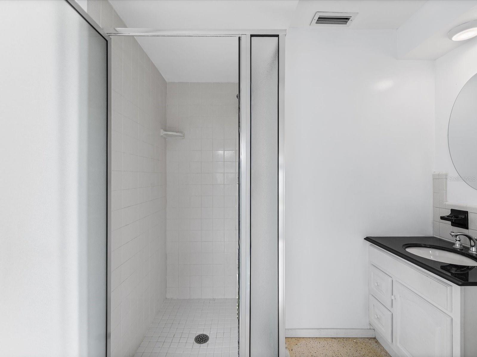 KEENE LAKE MANOR - Residential