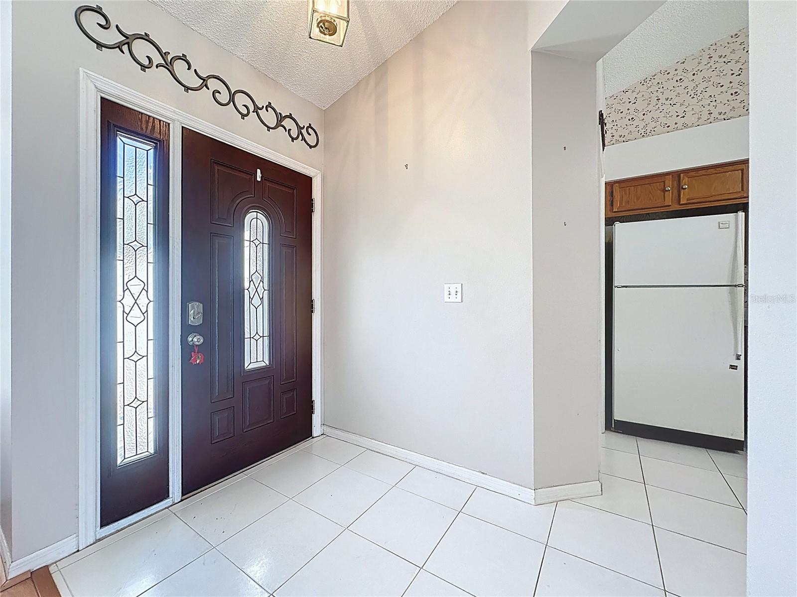 221 SUNSET COURT